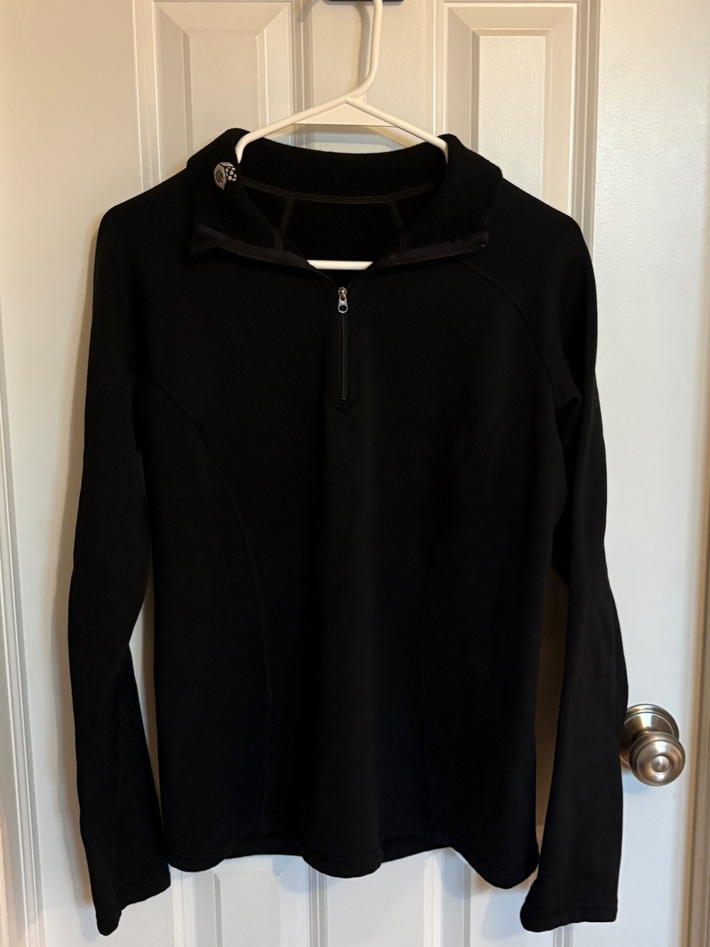 Mountain hardware quarter zip